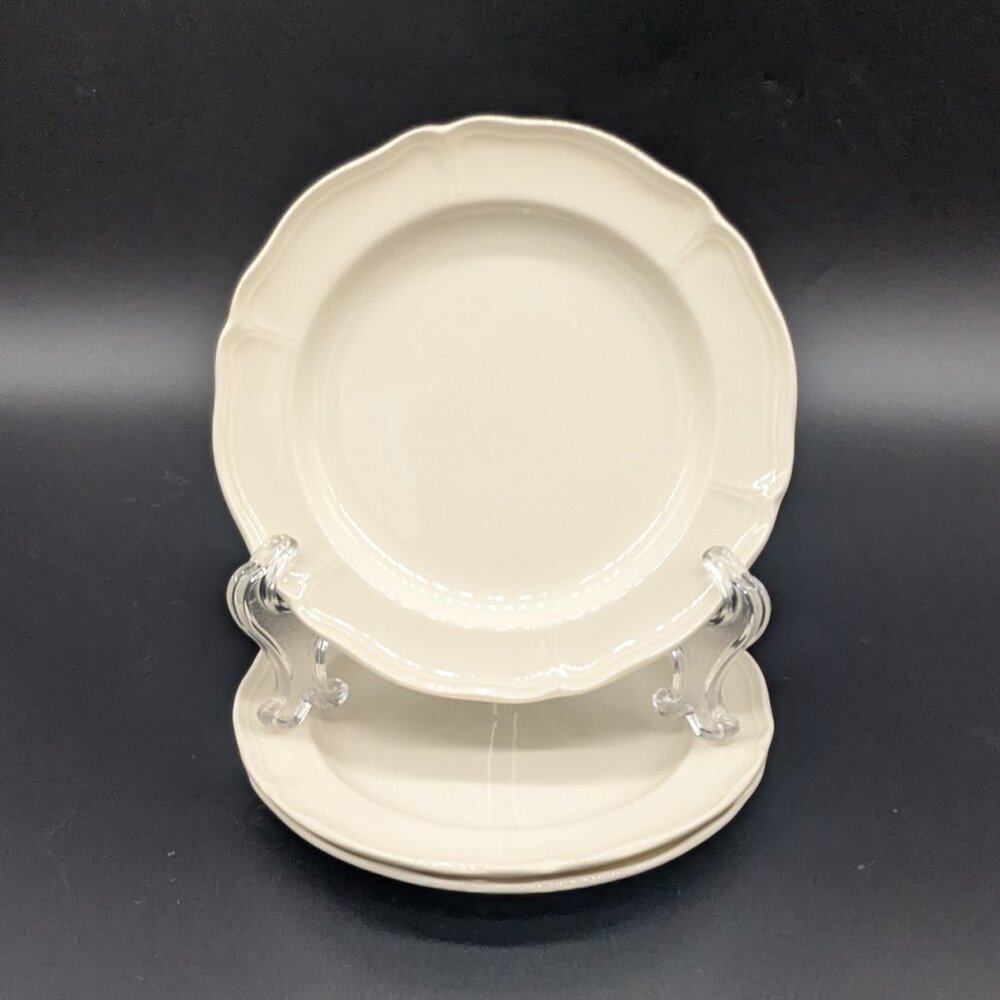 Wedgwood Queens Shape Plain Off White Three Bread Butter Plates Light Spots